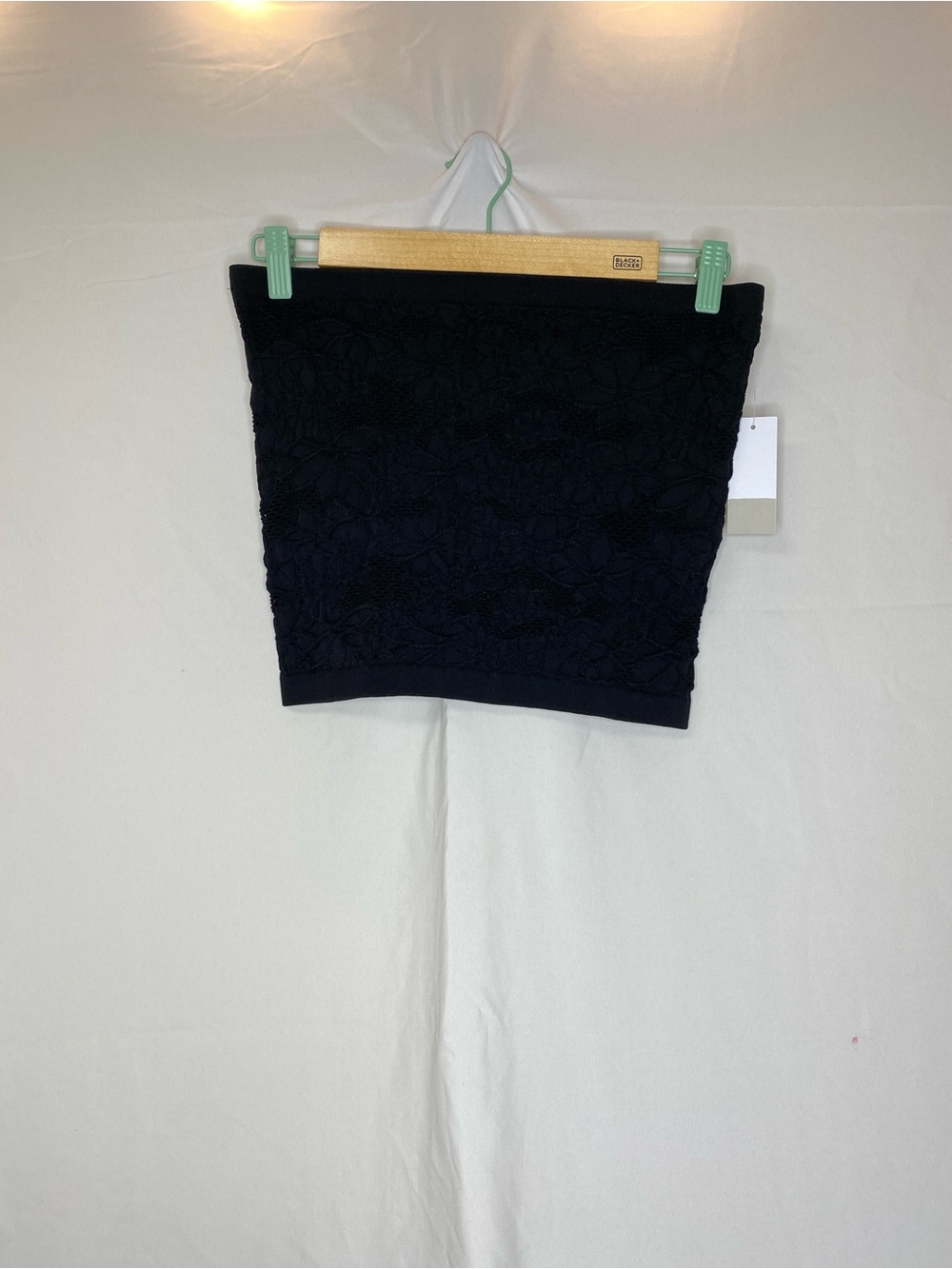 BP. Tube top built in bra mesh floral pattern size M/L